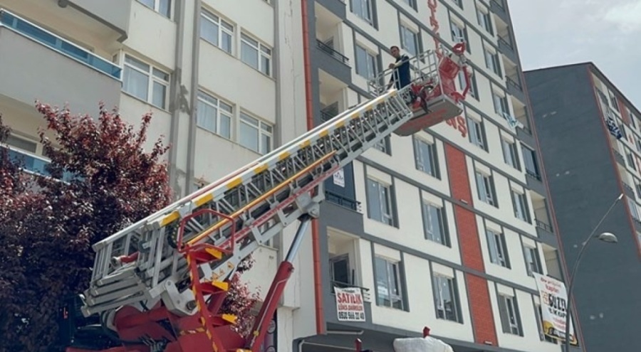 Yaşlı adam ekipleri harekete geçirdi! 6 gündür uyuduğu öğrenildi