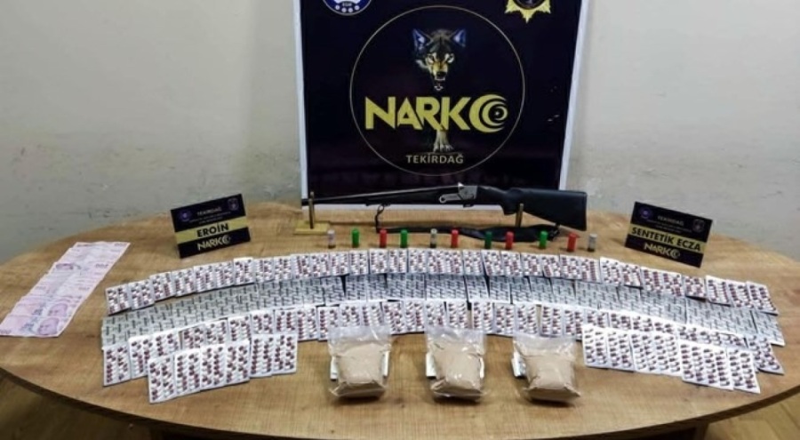 Çorlu'da eroin ve uyuşturucu hap ele geçirildi