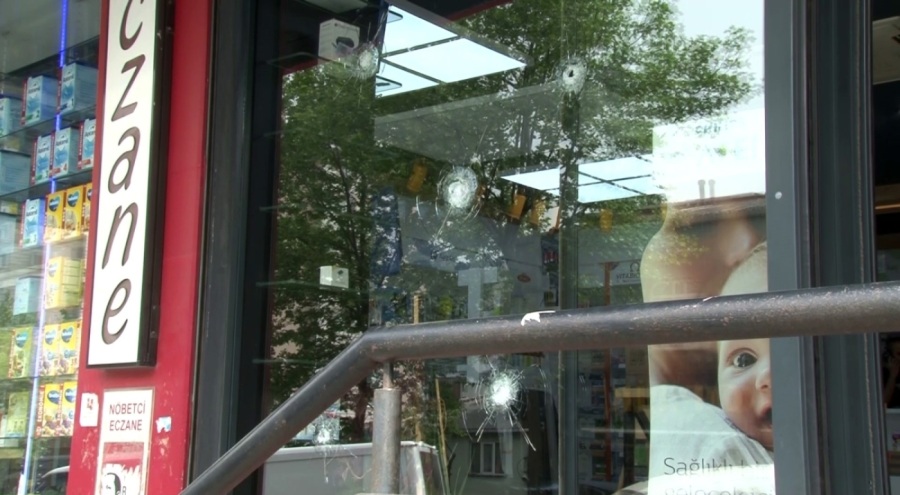 Eczaneye silahlı saldırı!