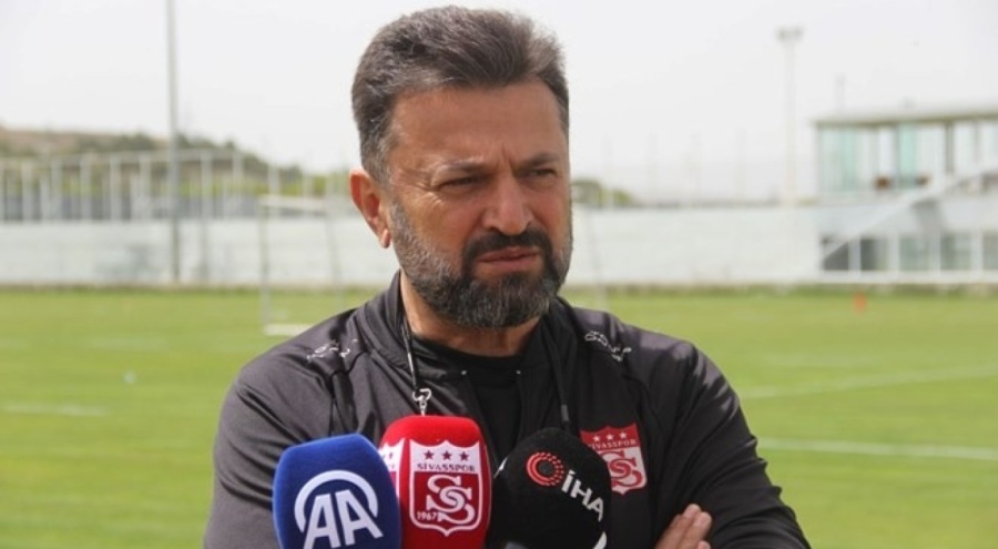 Sivasspor Teknik Direktörü Bülent Uygun: Avrupa'ya gitmek için şansımız yüksek