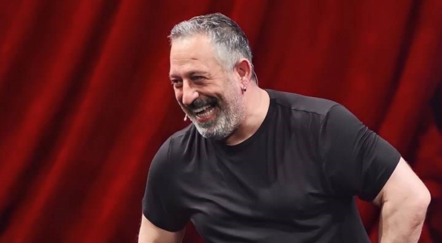 Cem Yılmaz'a doğum gününde 'yıldız' hediyesi