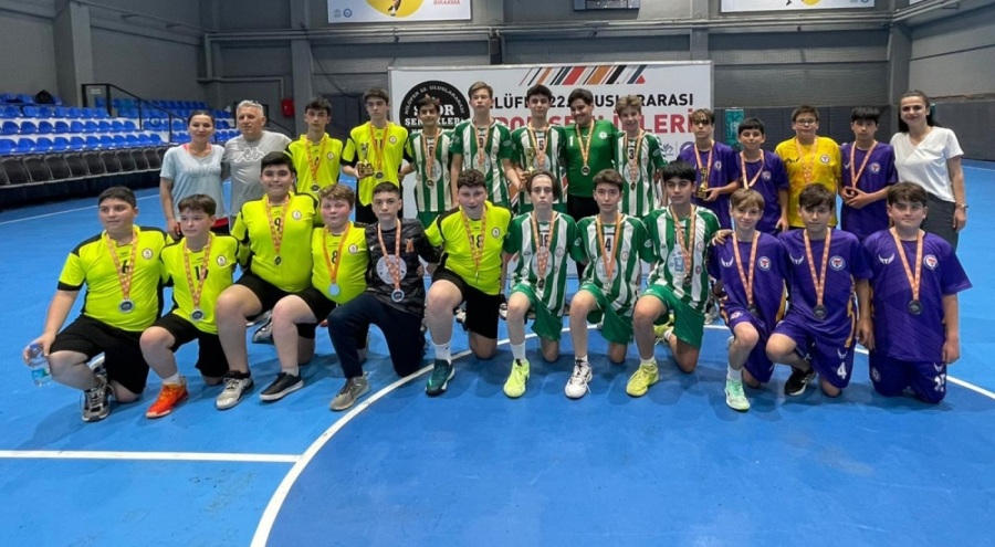 Nilüfer Uluslararası Spor Şenlikleri'nde hentbol ve masa tenisi heyecanı