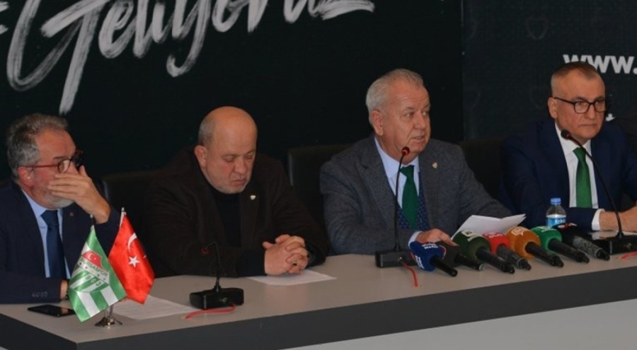 Bursaspor Divan Kurulu: "Eski günlere dönmek için fedakarlık istemek mecburiyetindeyiz"