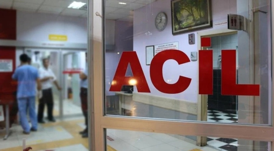 Cam silerken 3'üncü kattan düştü