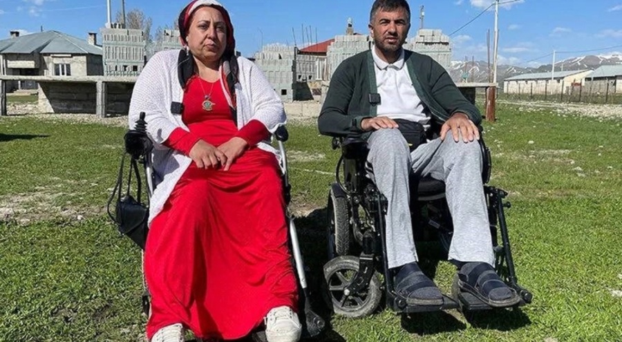 Hakkari'de engelli çift evlerini tamamlamak için destek bekliyor