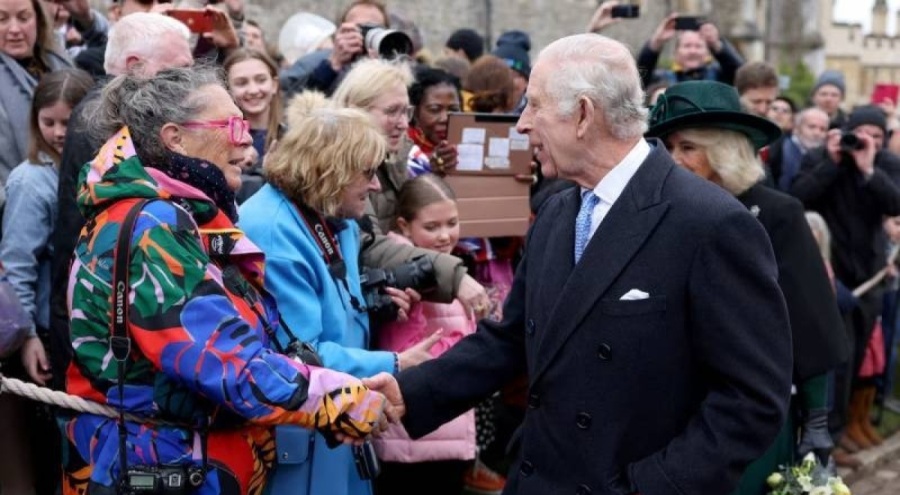 Kral Charles, kamu görevlerine geri dönüyor