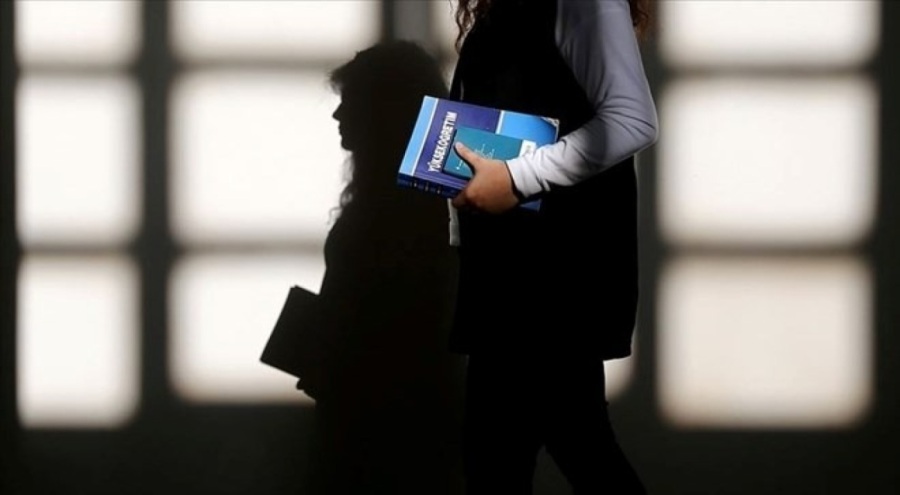 YÖK'ten inceleme! Vakıf üniversitelerine düşük maaş uyarısı