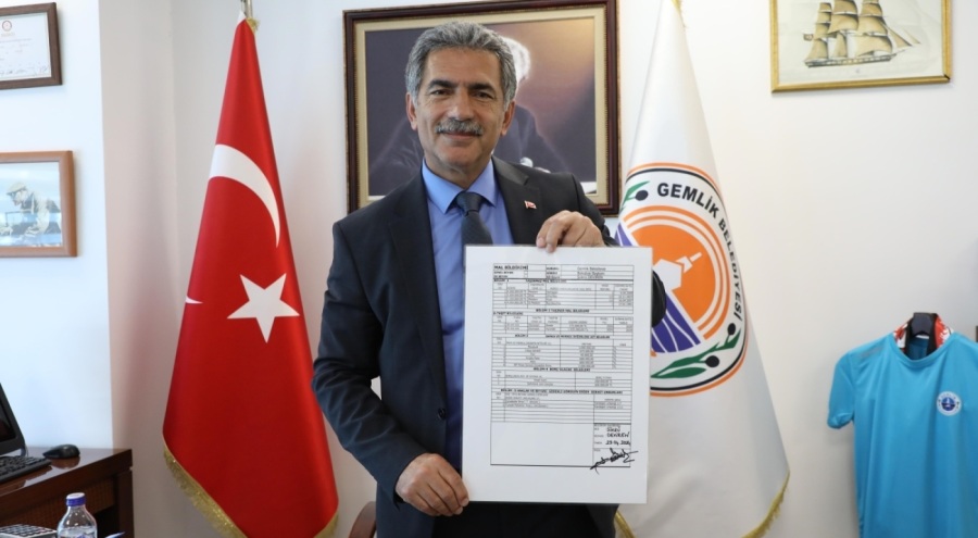 Gemlik Belediye Başkanı Şükrü Deviren mal varlığını paylaştı
