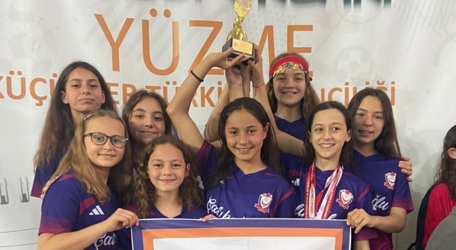 Bursalı kızlar Türkiye Şampiyonu