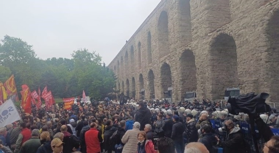 '1 Mayıs' ablukası! Taksim'e çıkan tüm yollar kapatıldı