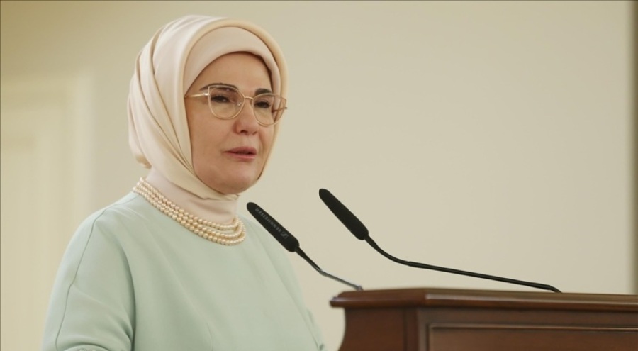 Emine Erdoğan 1 Mayıs Emek ve Dayanışma Günü'nü kutladı