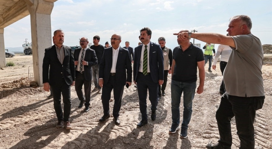 Vali Demirtaş Bursa Ankara hızlı tren inşaatını inceledi