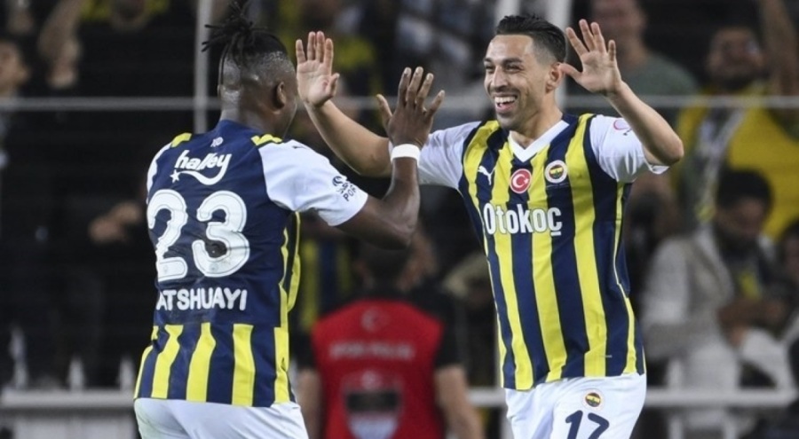 Fenerbahçeli yıldız İrfan Can Kahveci'ye bir talip daha