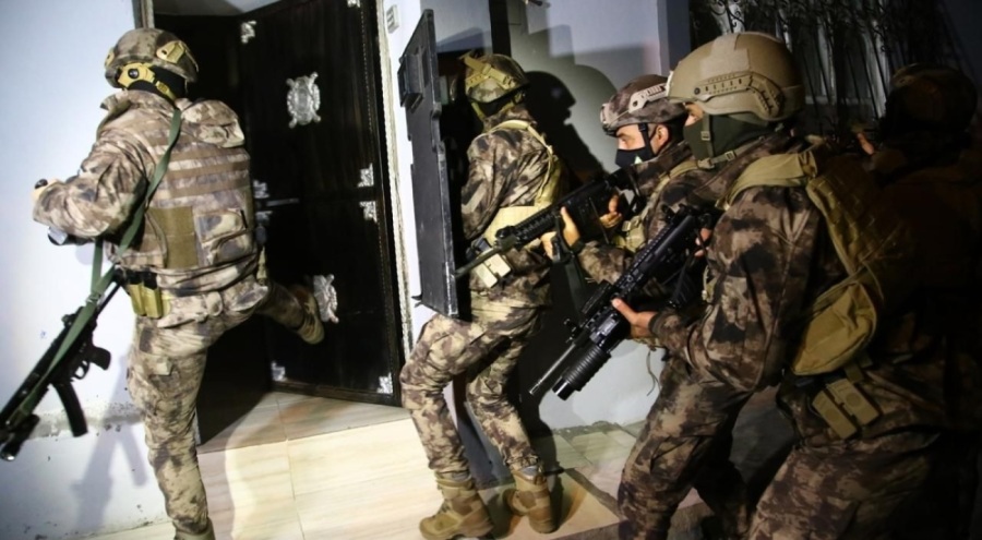Bursa dahil 17 ilde FETÖ'ye 'Kıskaç-14' operasyonu: 36 gözaltı
