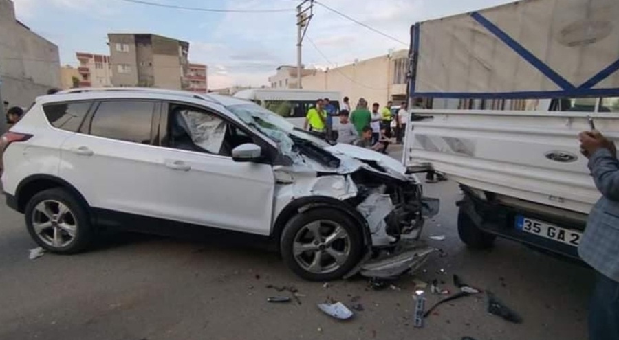 Mardin Kızıltepe'de 6 araçlı zincirleme trafik kazası