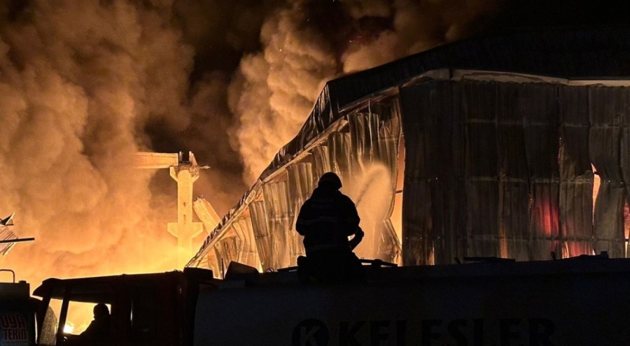 Motosiklet üretim tesisinde yangın!