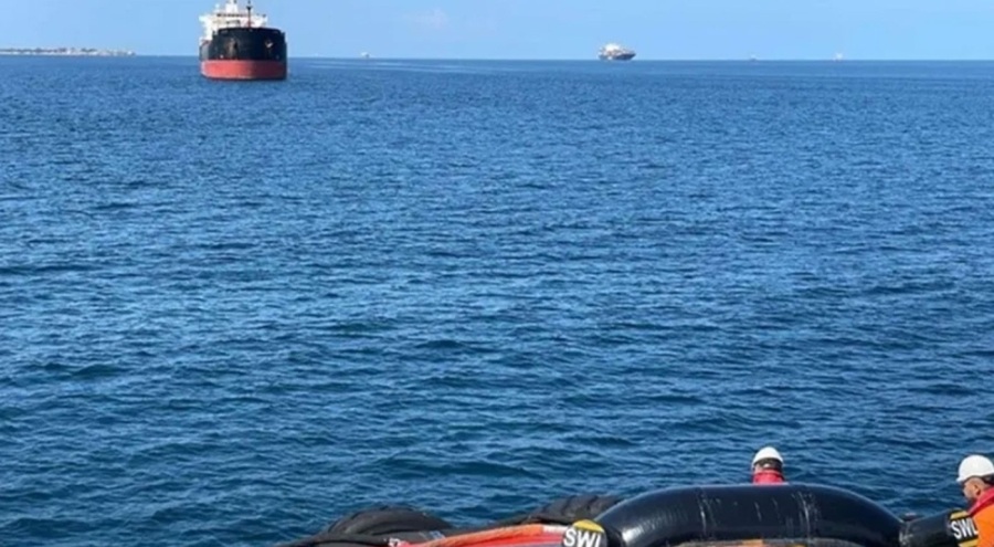 Marmara Denizi'nde Tavşan Adası açıklarında arızalanan kargo gemisi kurtarıldı