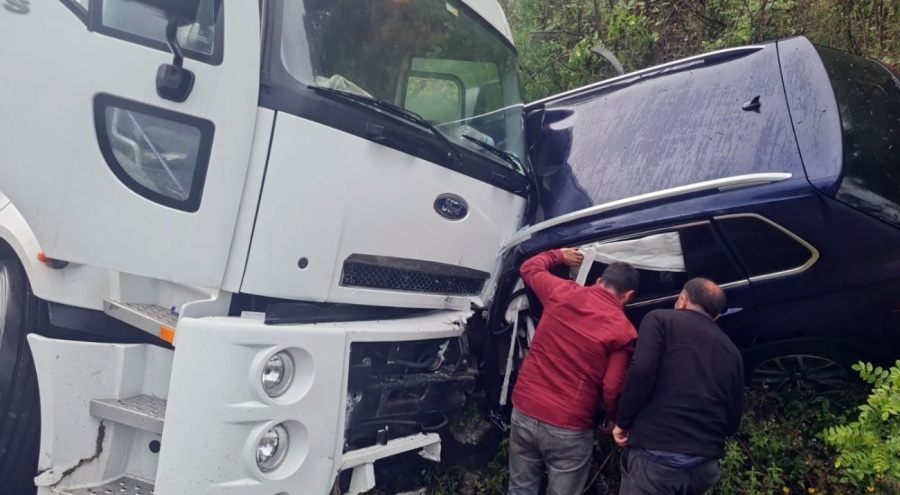 Bursa'da feci kaza! 2 kişi öldü