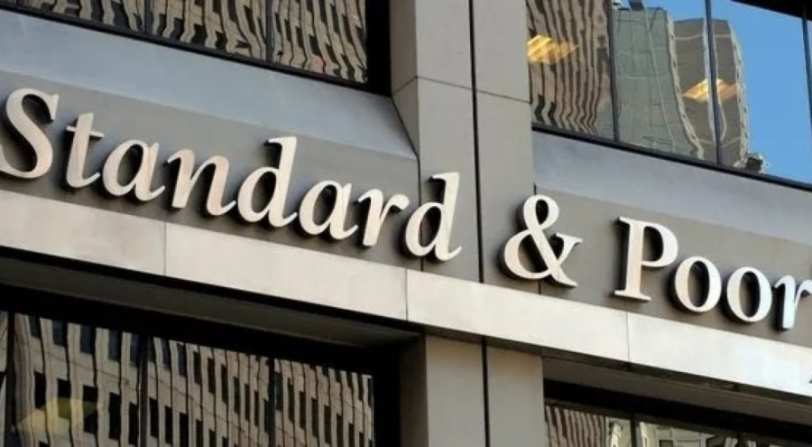 Standard & Poor's, Türkiye'nin kredi notunu yükseltti