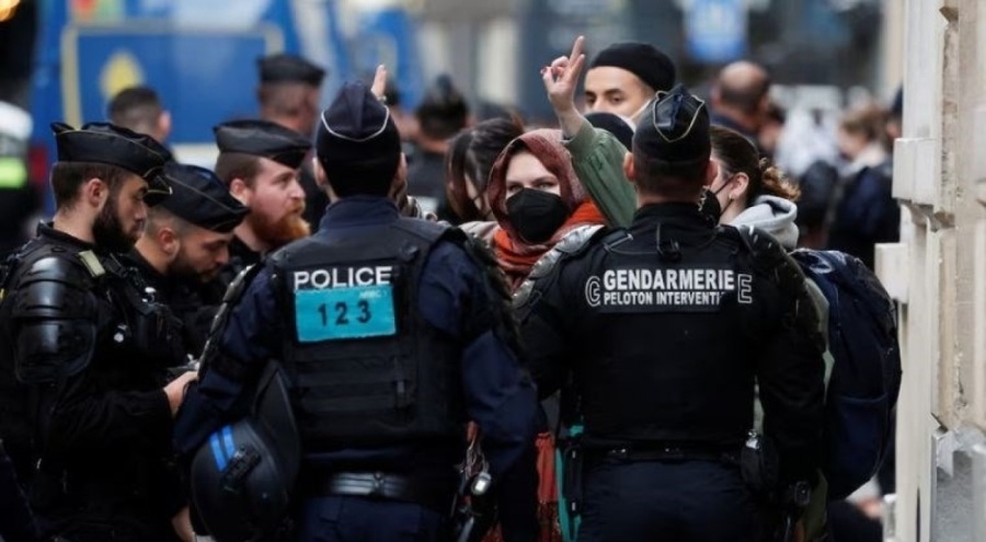 Fransa'da Gazze eylemlerinin yapıldığı üniversitede eğitime ara verildi