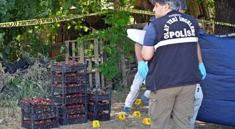 Antalya'da çilek satarken öldürüldü!