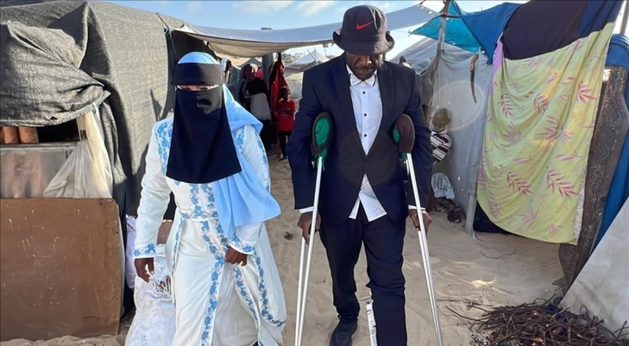 Gazze Şeridi'nde 5 çift için toplu düğün töreni yapıldı