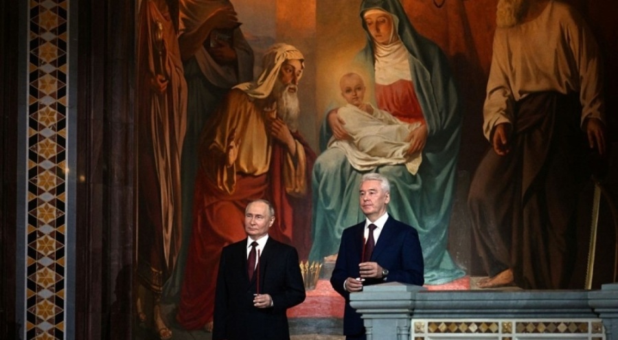 Vladimir Putin, Moskova'da Paskalya ayinine katıldı
