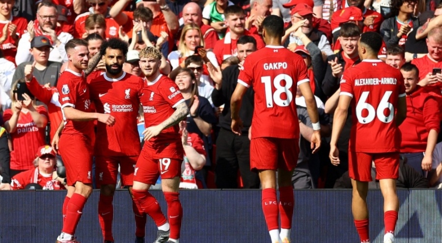 Liverpool, Tottenham'ı 4-2 mağlup etti
