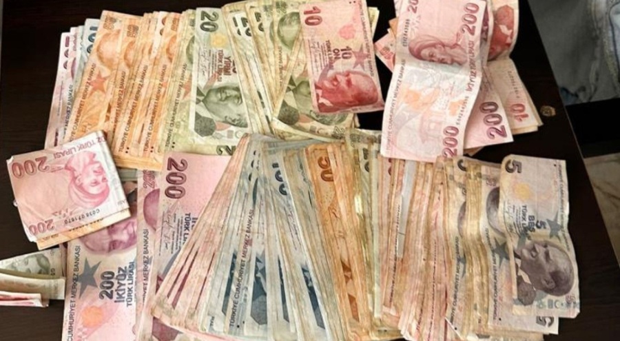 Dilenciden çıkan para şaşırttı!