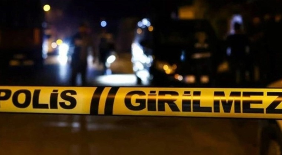 Emekli öğretmen evinde ölü bulundu!