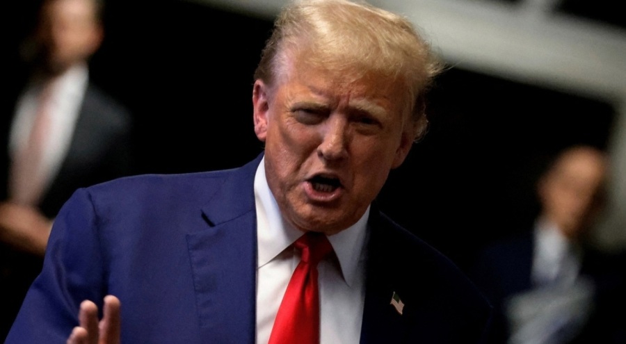 Donald Trump'a 'sus payı' davası: Hapis cezası alabilir