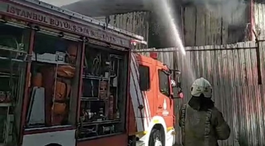 Konteynerlerde yangın çıktı