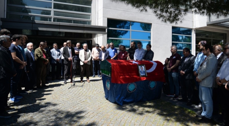 Bursa Uludağ Üniversitesi'nin öğretim üyesine acı veda!