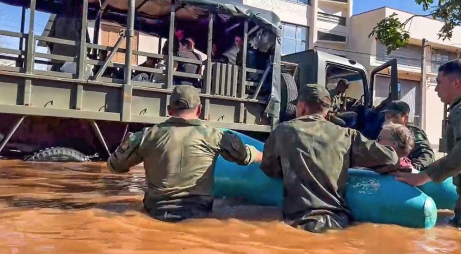 Brezilya'da sel felaketinde can kaybı 95'e çıktı