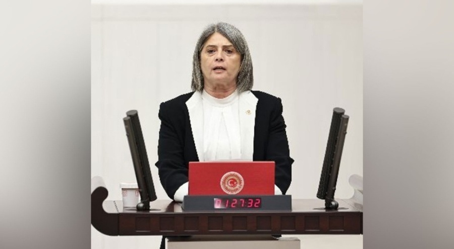 CHP'li Sibel Suiçmez: Daha ne kadar kadın öldürülecek?