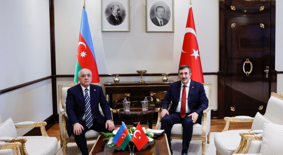 Cumhurbaşkanı Yardımcısı Yılmaz, Asadov ile görüştü