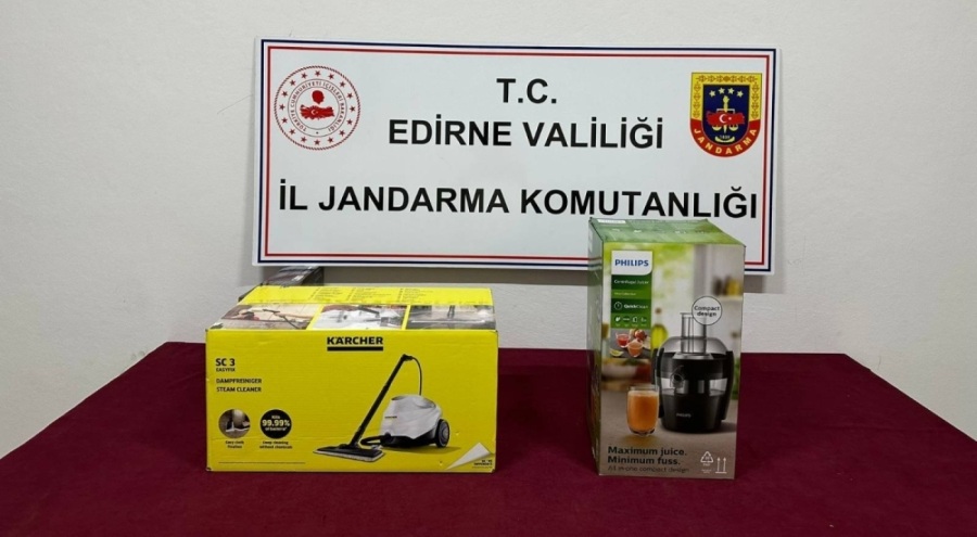 Edirne'de gümrük kaçağı elektrikli süpürge ve meyve sıkacağı ele geçirildi