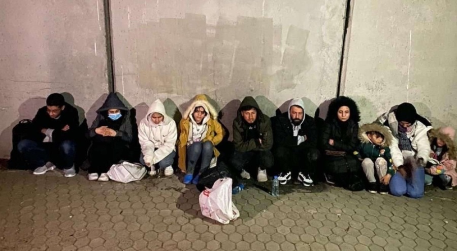 Edirne'de 21 kaçak göçmen yakalandı
