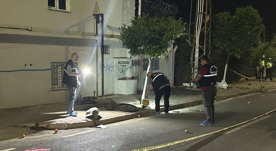 Otomobilin çarptığı bisikletli can verdi