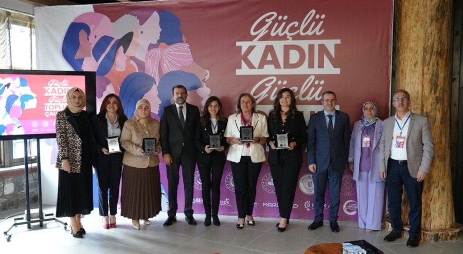 Gürsu'da "Güçlü Kadın Güçlü Toplum Çalıştayı" gerçekleştirildi
