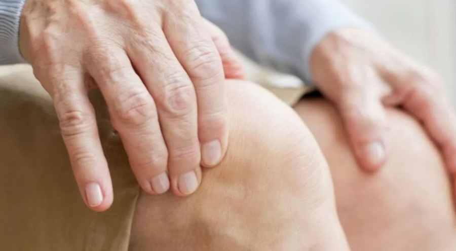 Kemik erimesi teşhisi konuldu, ilik kanseri çıktı!