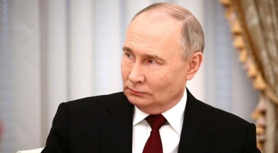 Vladimir Putin: "Askerlerimizin üstünde sinek gibi İHA'lar uçuyor"