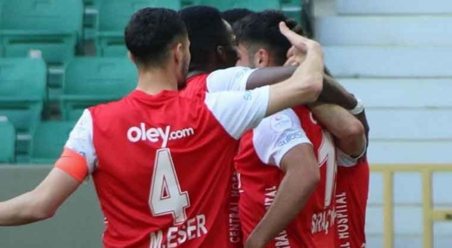 Ümraniyespor sezonu galibiyetle kapattı