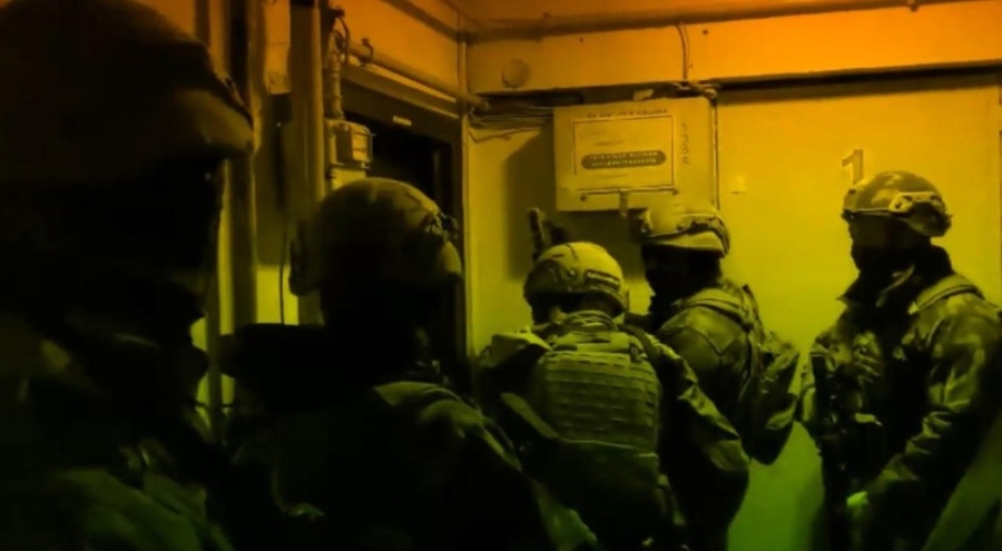 Silahlı suç örgütüne operasyon