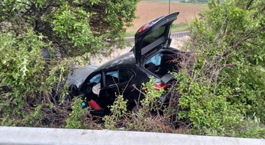 TEM Otoyolu'nda feci kaza: 4 yaralı