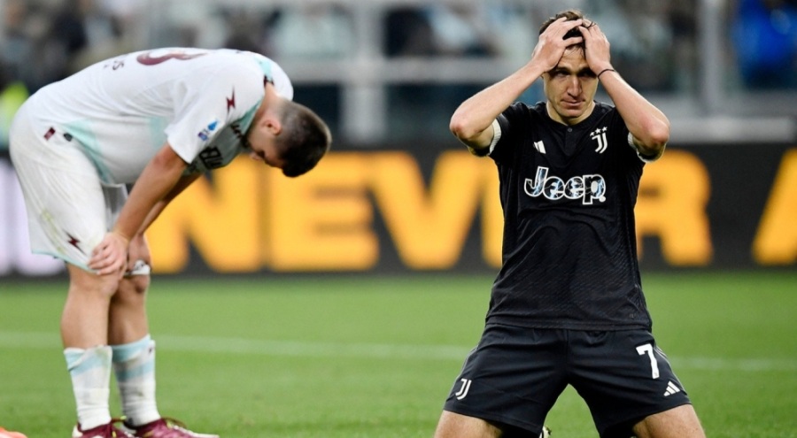 Juventus, Salernitana ile berabere kaldı