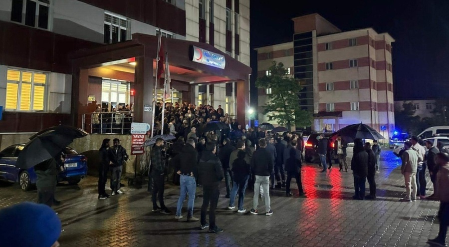 Van'da üs bölgesine yıldırım düşmesi sonucu 1 korucu şehit oldu