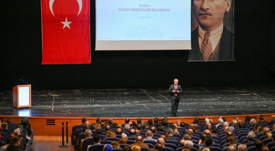 Bursa'da yeni müfredat tanıtımı okul müdürlerine detaylı bir şekilde anlatıldı
