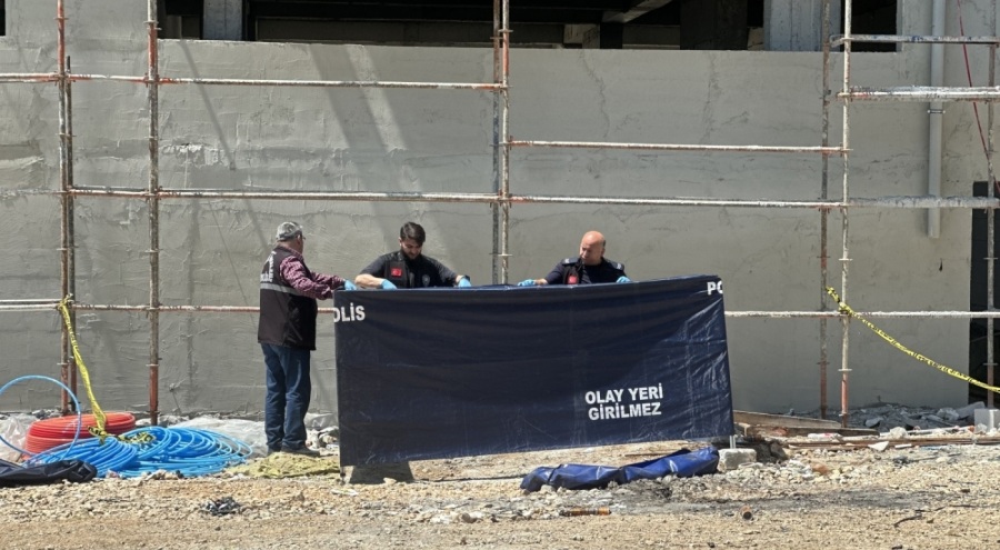 Bursa'da 5. kattan düşen inşaat işçisi hayatını kaybetti