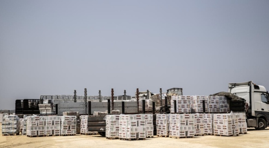 ABD: İlk yardım tırları Gazze'deki geçici iskele üzerinden karaya ulaştı